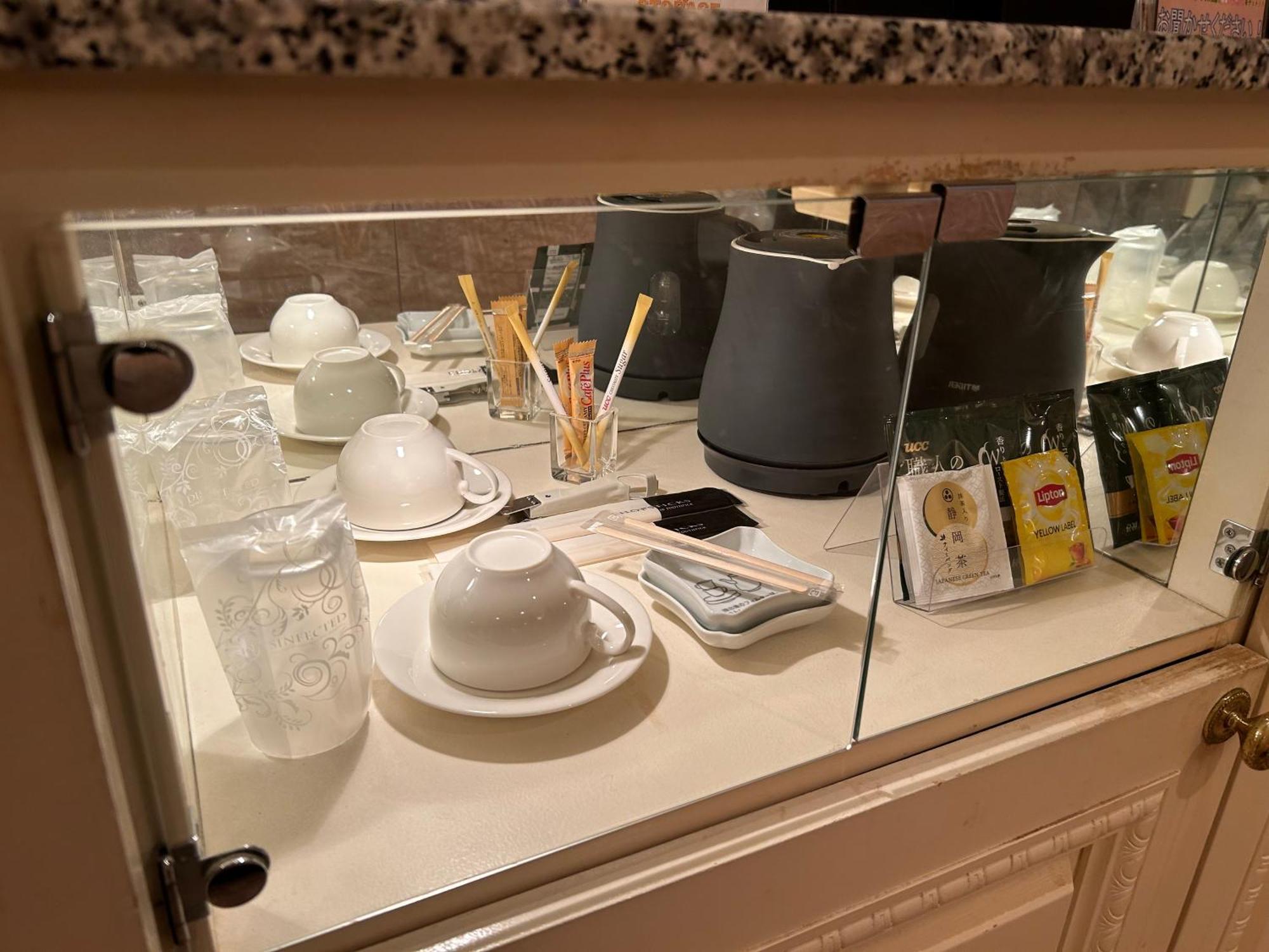 Hotel Grand Garden (Adults Only) Йокогама Екстер'єр фото