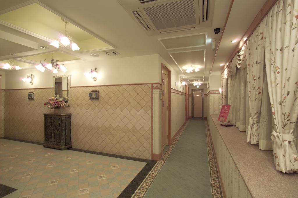 Hotel Grand Garden (Adults Only) Йокогама Екстер'єр фото